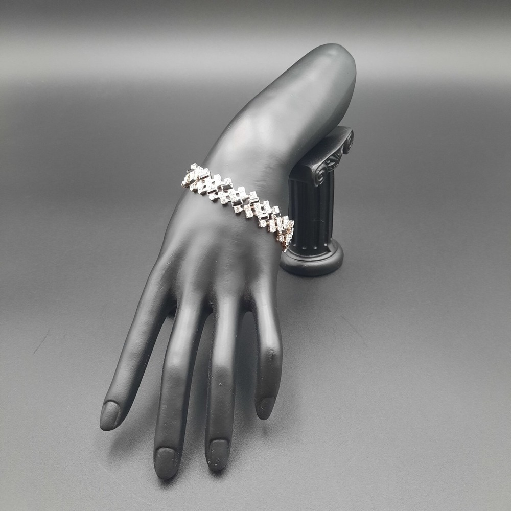 Vintage Elegant Rhinestone Bracelet With Geometric‎ Design & Clasp W Lind